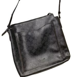 Coach Crossbody Bag Unisex Gotham Slim Black And Maroon Shoulder Satchel Zipper